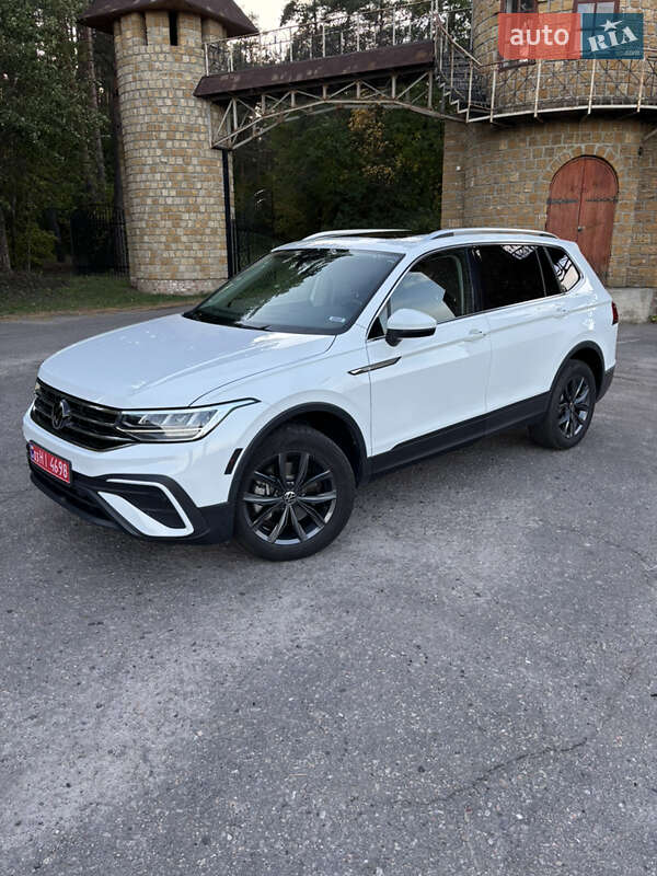 Внедорожник / Кроссовер Volkswagen Tiguan 2022 в Зенькове фото 2 Внедорожник / Кроссовер Volkswagen Tiguan 2022 в Зенькове