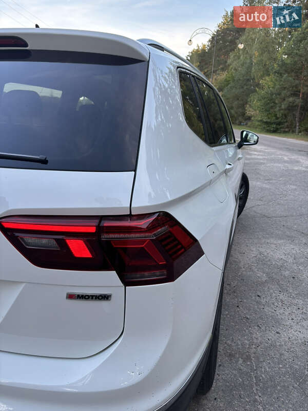 Внедорожник / Кроссовер Volkswagen Tiguan 2022 в Зенькове фото 8 Внедорожник / Кроссовер Volkswagen Tiguan 2022 в Зенькове