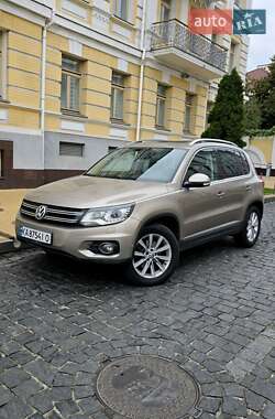 Внедорожник / Кроссовер Volkswagen Tiguan 2014 в Киеве