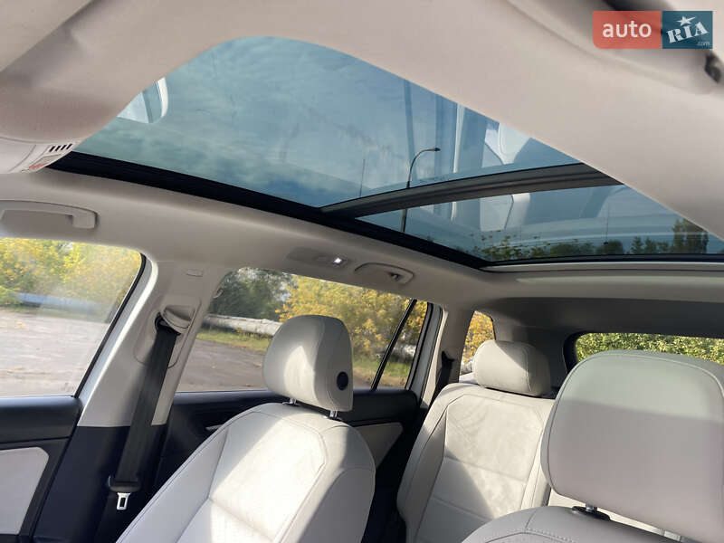 Позашляховик / Кросовер Volkswagen Tiguan 2020 в Києві фото 12 Позашляховик / Кросовер Volkswagen Tiguan 2020 в Києві