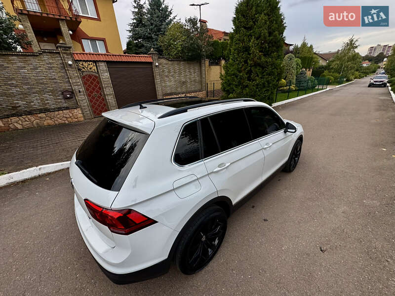 Позашляховик / Кросовер Volkswagen Tiguan 2017 в Рівному фото 16 Позашляховик / Кросовер Volkswagen Tiguan 2017 в Рівному