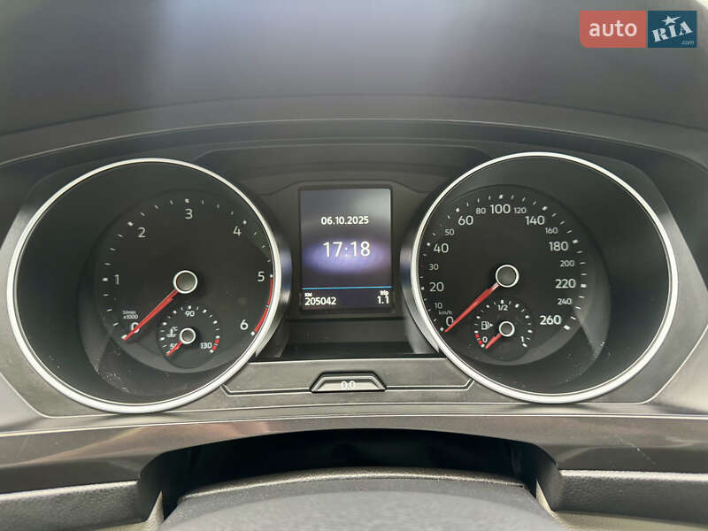 Позашляховик / Кросовер Volkswagen Tiguan 2017 в Рівному фото 27 Позашляховик / Кросовер Volkswagen Tiguan 2017 в Рівному