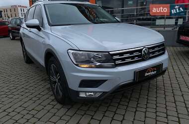 Позашляховик / Кросовер Volkswagen Tiguan 2017 в Львові