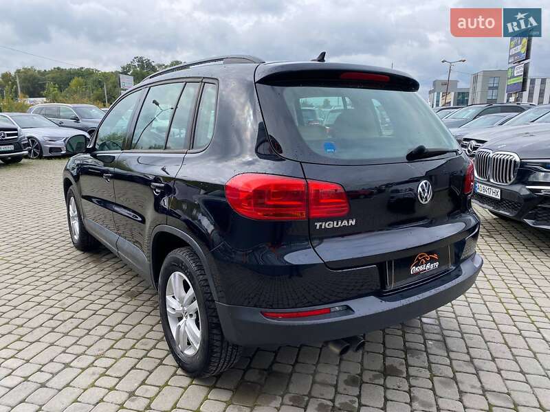 Внедорожник / Кроссовер Volkswagen Tiguan 2015 в Львове