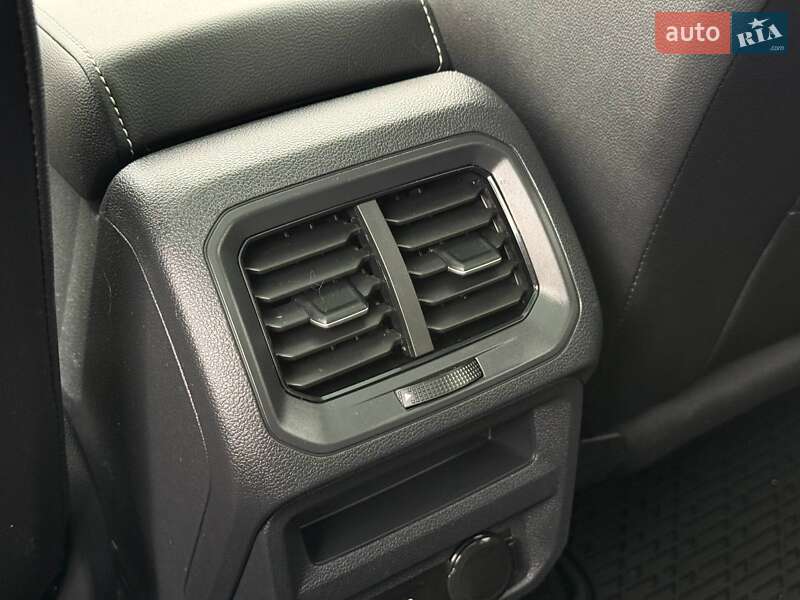 Внедорожник / Кроссовер Volkswagen Tiguan 2024 в Кривом Роге
