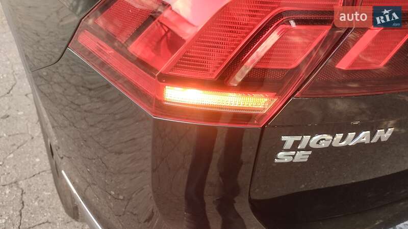 Внедорожник / Кроссовер Volkswagen Tiguan 2020 в Харькове