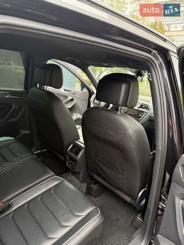 Внедорожник / Кроссовер Volkswagen Tiguan 2023 в Хмельницком