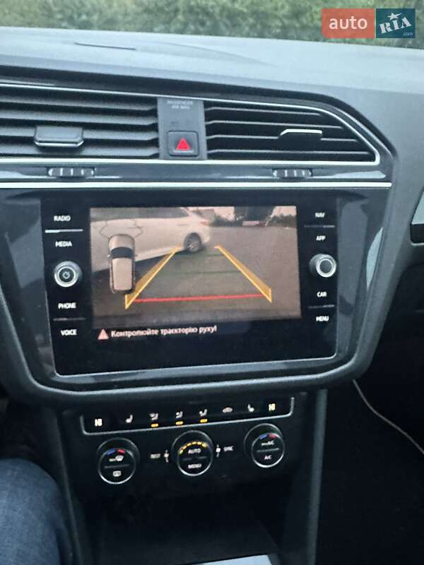 Позашляховик / Кросовер Volkswagen Tiguan 2019 в Львові