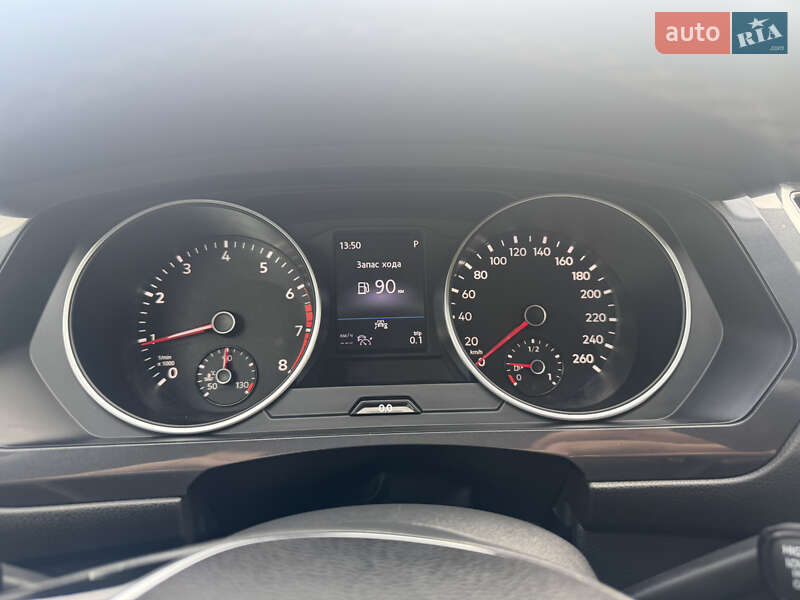 Внедорожник / Кроссовер Volkswagen Tiguan 2020 в Одессе