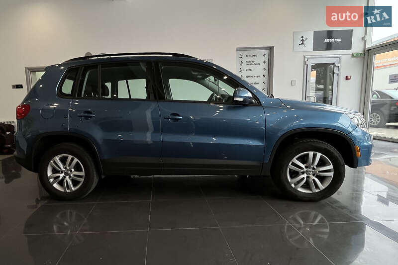 Внедорожник / Кроссовер Volkswagen Tiguan 2016 в Шептицькому