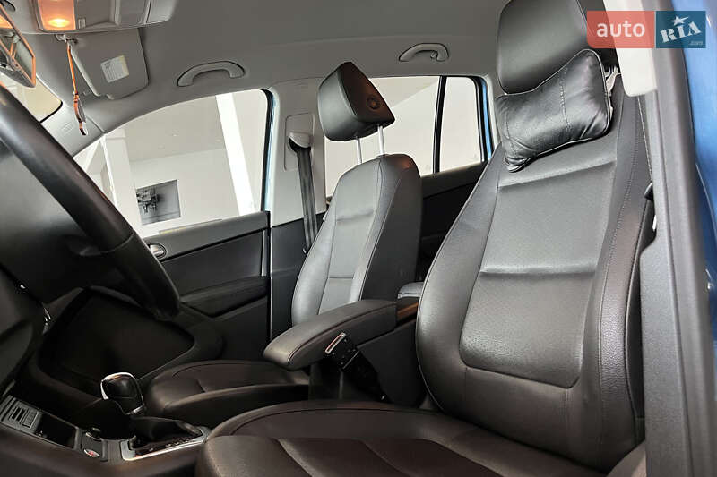 Внедорожник / Кроссовер Volkswagen Tiguan 2016 в Шептицькому
