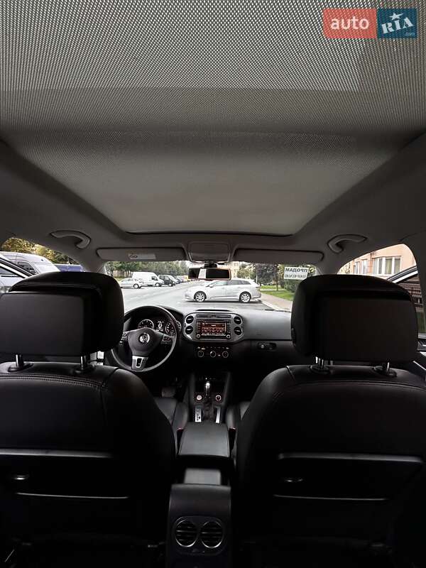 Позашляховик / Кросовер Volkswagen Tiguan 2015 в Києві