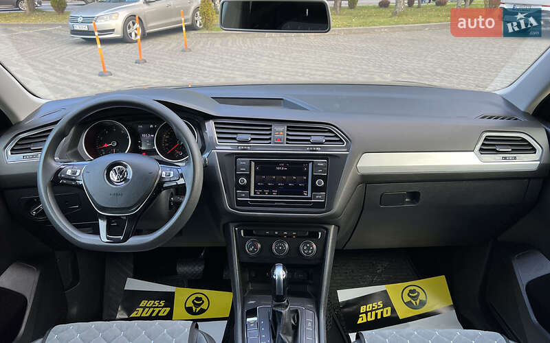 Внедорожник / Кроссовер Volkswagen Tiguan 2018 в Львове