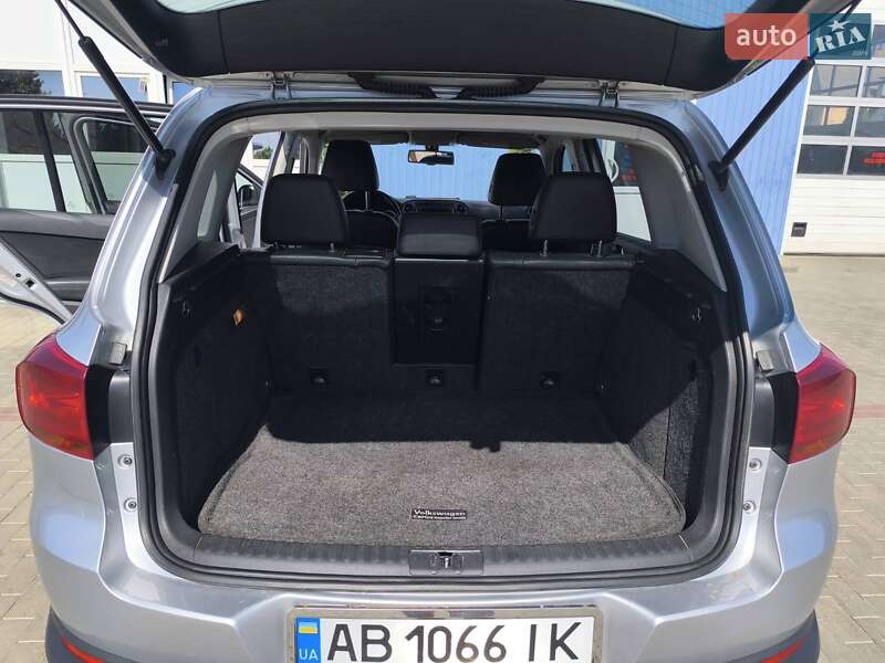 Внедорожник / Кроссовер Volkswagen Tiguan 2016 в Жмеринке