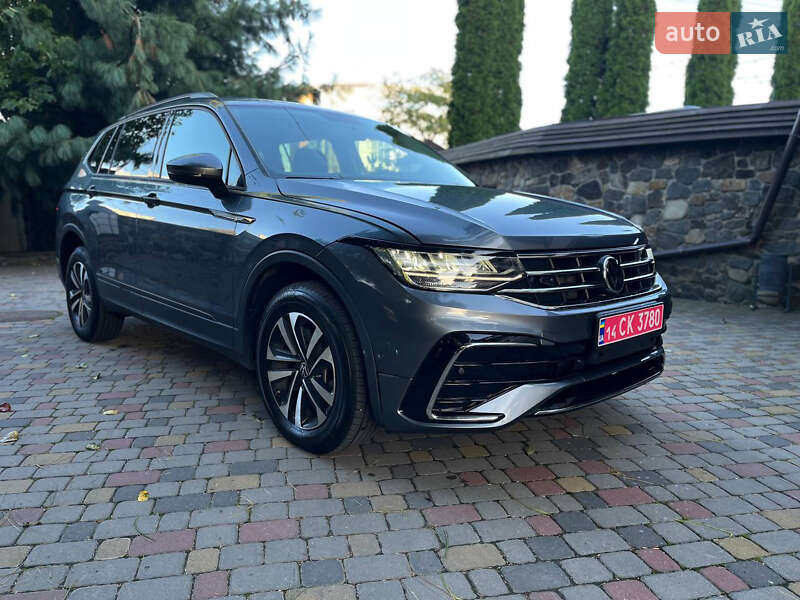 Volkswagen Tiguan 2022