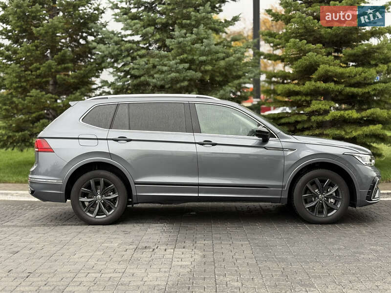 Внедорожник / Кроссовер Volkswagen Tiguan 2024 в Одессе
