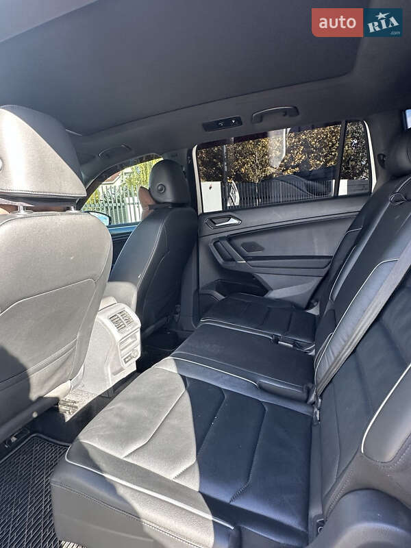 Внедорожник / Кроссовер Volkswagen Tiguan 2018 в Белой Церкви фото 17 Внедорожник / Кроссовер Volkswagen Tiguan 2018 в Белой Церкви