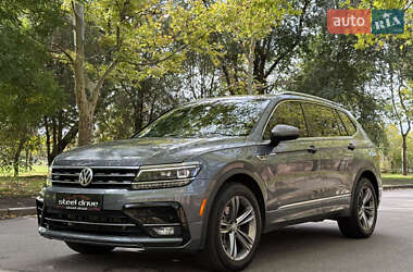 Внедорожник / Кроссовер Volkswagen Tiguan 2018 в Николаеве