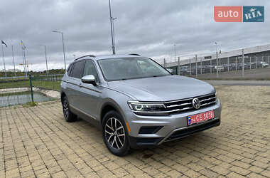 Внедорожник / Кроссовер Volkswagen Tiguan 2020 в Львове