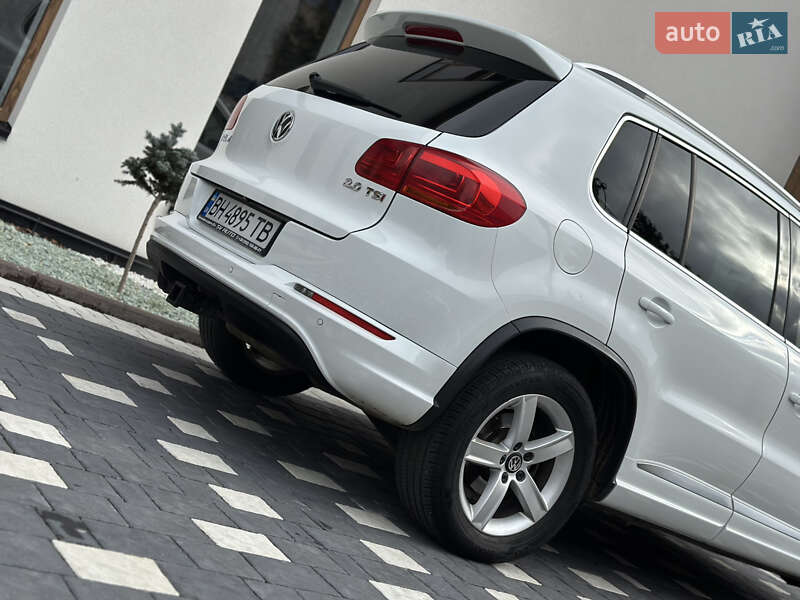 Внедорожник / Кроссовер Volkswagen Tiguan 2015 в Ивано-Франковске