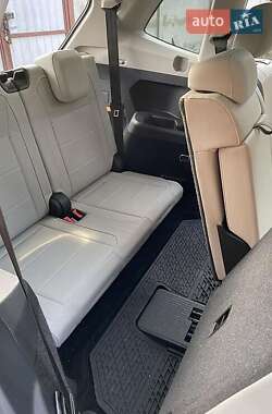 Внедорожник / Кроссовер Volkswagen Tiguan 2019 в 