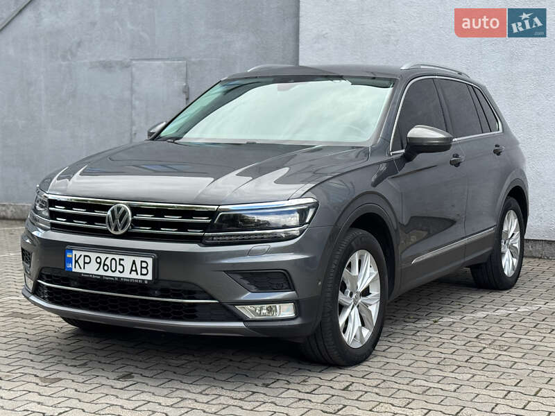 Внедорожник / Кроссовер Volkswagen Tiguan 2017 в Запорожье