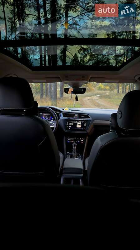 Внедорожник / Кроссовер Volkswagen Tiguan 2023 в Изюме