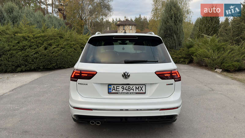 Внедорожник / Кроссовер Volkswagen Tiguan 2019 в Новомосковске фото 9 Внедорожник / Кроссовер Volkswagen Tiguan 2019 в Новомосковске