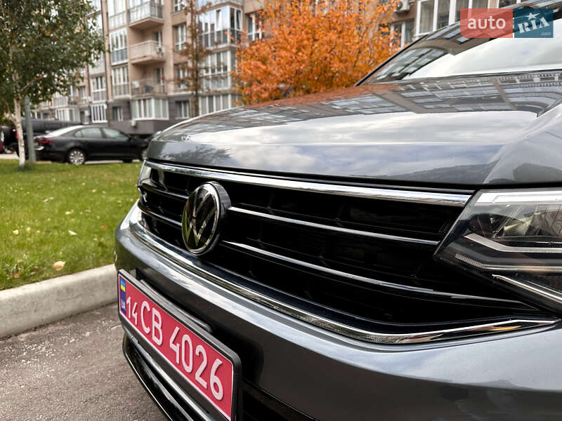 Внедорожник / Кроссовер Volkswagen Tiguan 2024 в Киеве