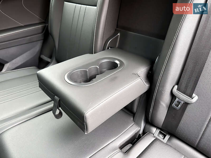 Внедорожник / Кроссовер Volkswagen Tiguan 2024 в Киеве