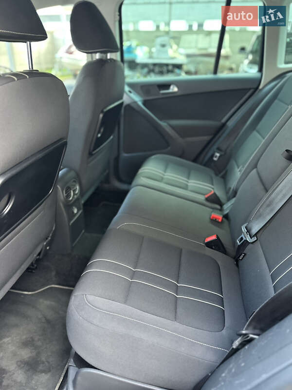 Внедорожник / Кроссовер Volkswagen Tiguan 2011 в Луцке фото 15 Внедорожник / Кроссовер Volkswagen Tiguan 2011 в Луцке