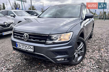 Позашляховик / Кросовер Volkswagen Tiguan 2019 в Києві
