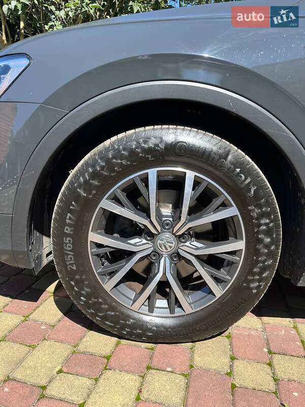 Внедорожник / Кроссовер Volkswagen Tiguan 2018 в Львове