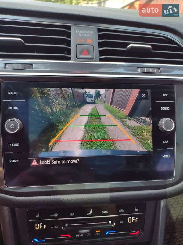 Внедорожник / Кроссовер Volkswagen Tiguan 2021 в Конотопе