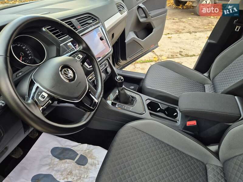 Позашляховик / Кросовер Volkswagen Tiguan 2019 в Стрию