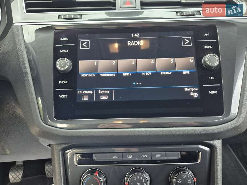 Позашляховик / Кросовер Volkswagen Tiguan 2019 в Стрию