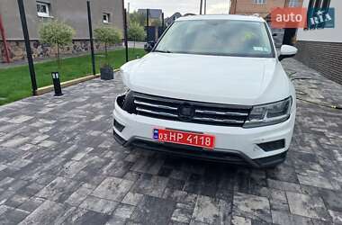 Внедорожник / Кроссовер Volkswagen Tiguan 2019 в Ровно