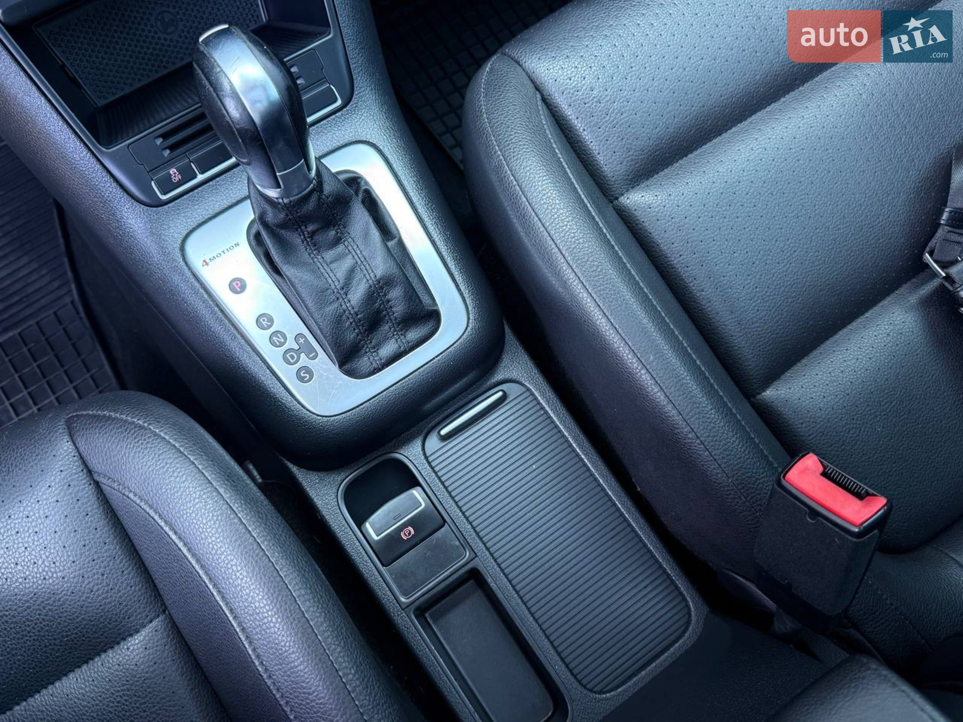 2012 Volkswagen Tiguan - мініатюра 23