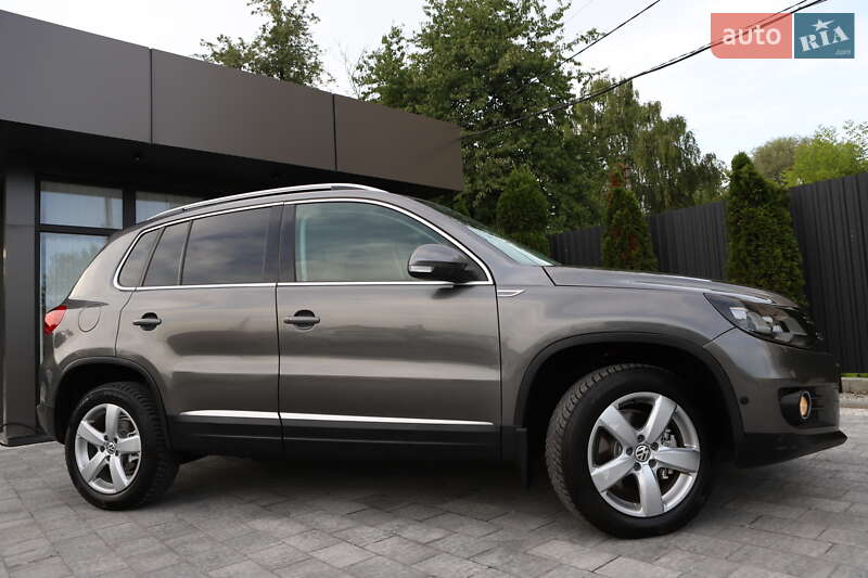Внедорожник / Кроссовер Volkswagen Tiguan 2014 в Дрогобыче
