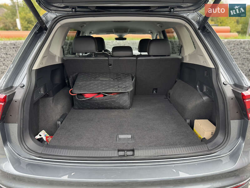 Позашляховик / Кросовер Volkswagen Tiguan 2024 в Львові