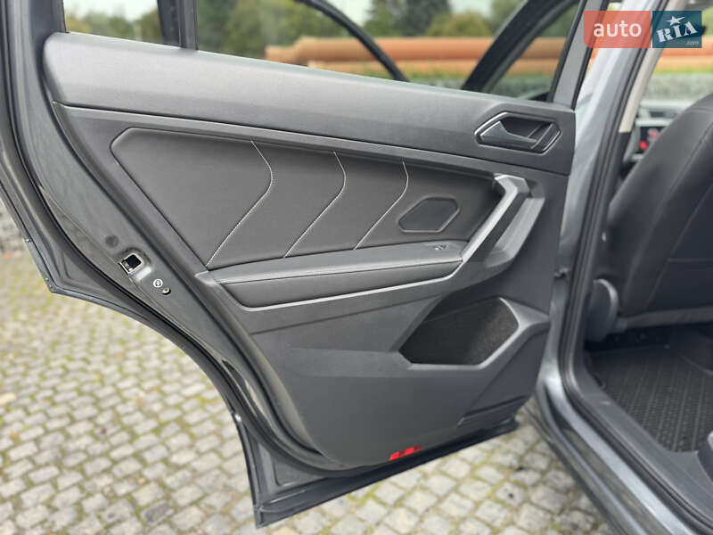 Позашляховик / Кросовер Volkswagen Tiguan 2024 в Львові