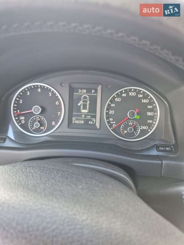 Внедорожник / Кроссовер Volkswagen Tiguan 2010 в Ковеле