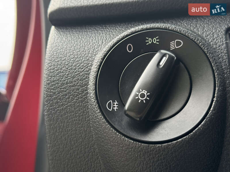 Внедорожник / Кроссовер Volkswagen Tiguan 2008 в Киеве