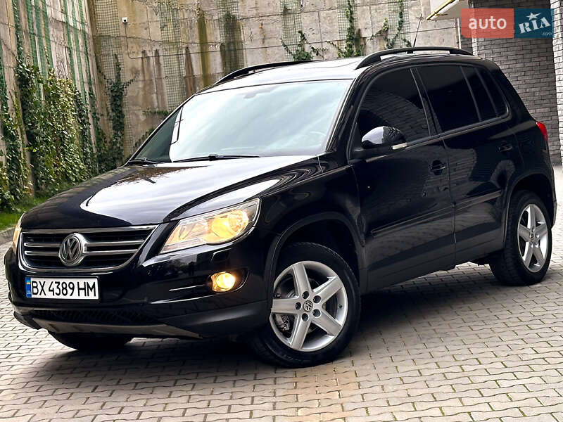 Позашляховик / Кросовер Volkswagen Tiguan 2009 в Хмельницькому
