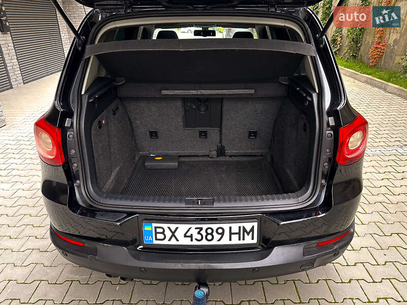 Позашляховик / Кросовер Volkswagen Tiguan 2009 в Хмельницькому