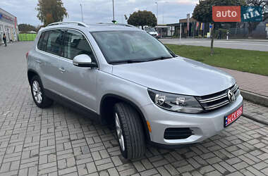 Позашляховик / Кросовер Volkswagen Tiguan 2016 в Самборі
