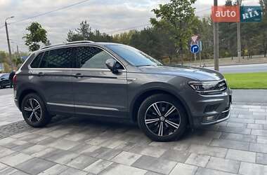 Позашляховик / Кросовер Volkswagen Tiguan 2018 в Дніпрі