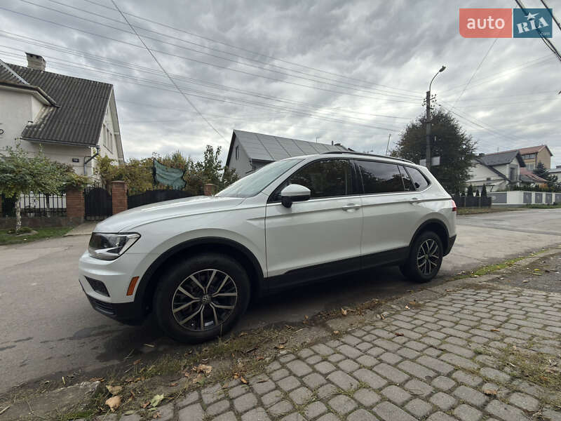 Внедорожник / Кроссовер Volkswagen Tiguan 2021 в Ивано-Франковске фото 3 Внедорожник / Кроссовер Volkswagen Tiguan 2021 в Ивано-Франковске