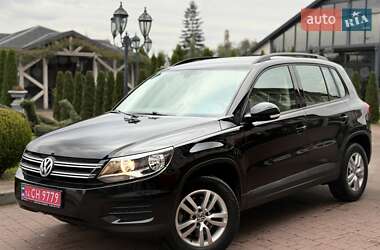 Позашляховик / Кросовер Volkswagen Tiguan 2017 в Стрию