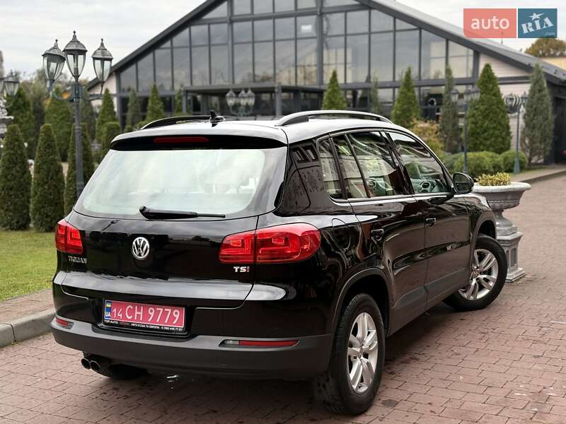 Внедорожник / Кроссовер Volkswagen Tiguan 2017 в Стрые